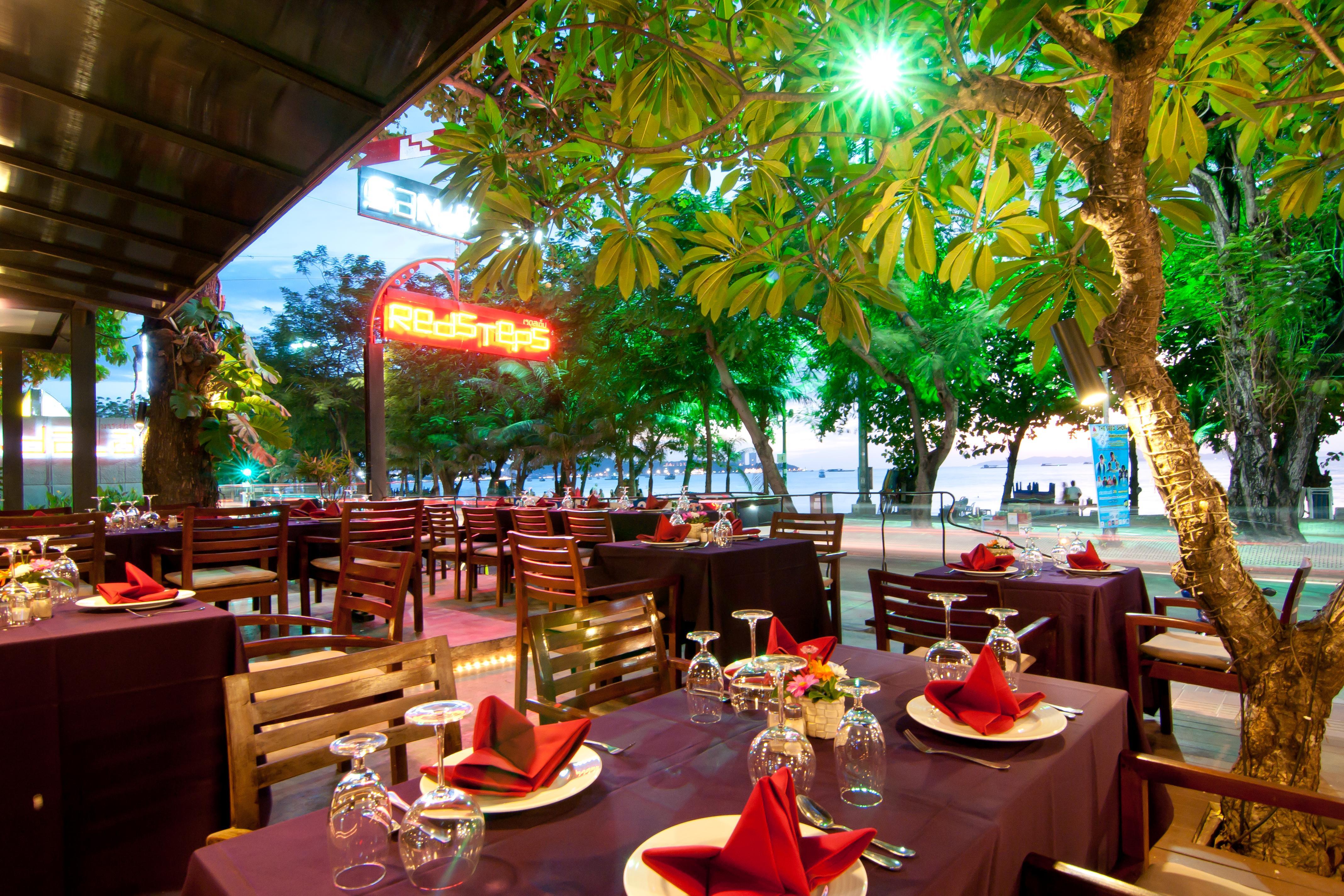 Sandalay Resort Pattaya Exterior foto